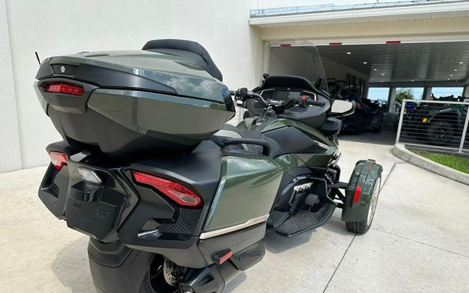 2023 Can-Am™ Spyder RT Sea-To-Sky