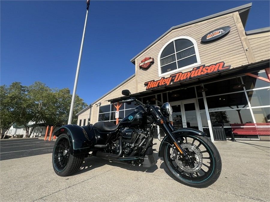 2024 Harley-Davidson Freewheeler