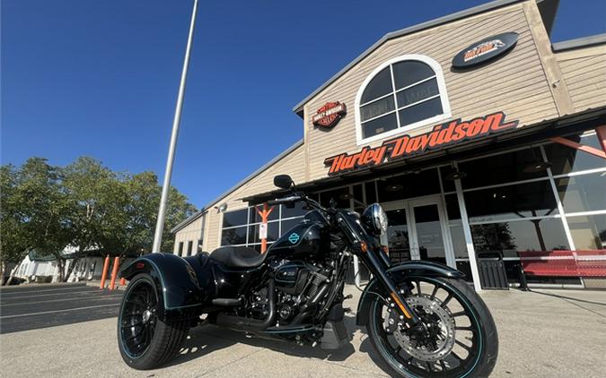 2024 Harley-Davidson Freewheeler