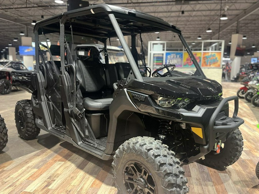 2025 Can-Am Defender MAX Lone Star HD10