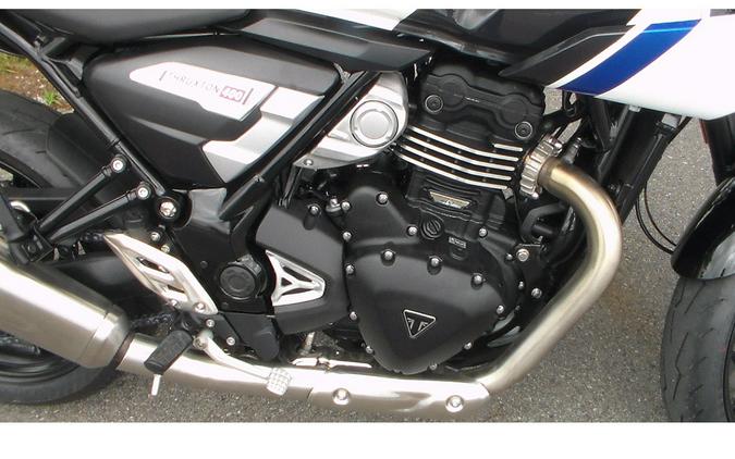 2026 Thruxton 400 - Triumph