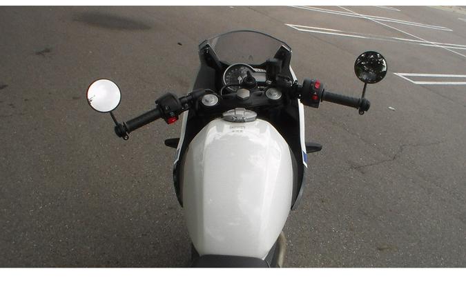 2026 Thruxton 400 - Triumph