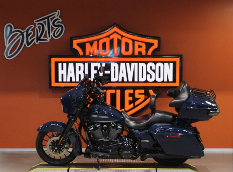 2019 Harley-Davidson® FLHXS - Street Glide® Special