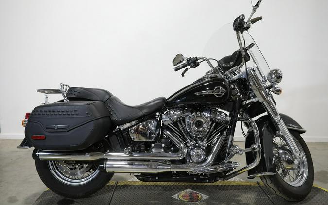 2020 Harley-Davidson® HERITAGE CLASSIC SOFTAIL
