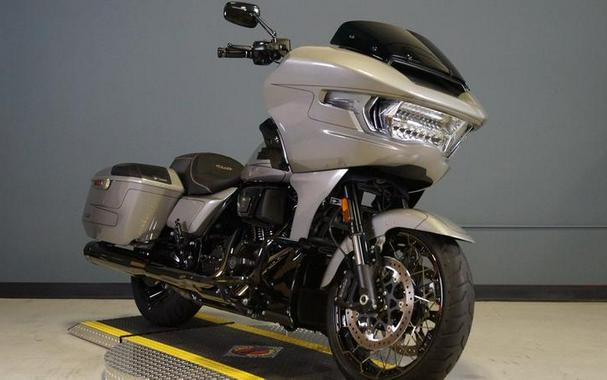 2023 Harley-Davidson® FLTRXSE - CVO™ Road Glide®