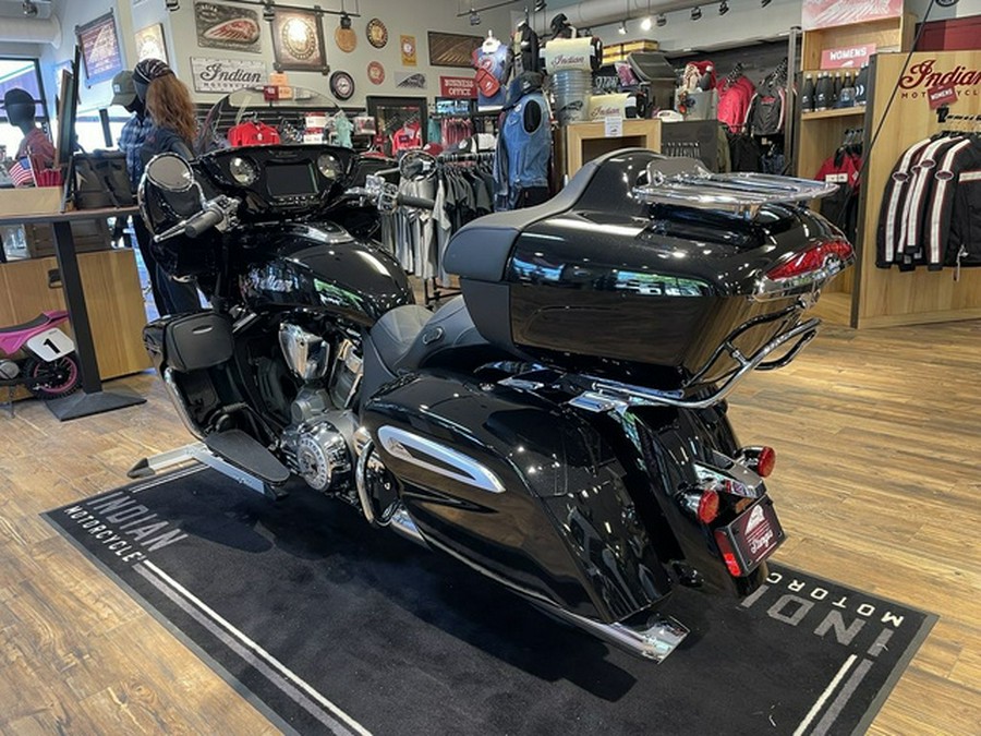 2025 Indian Roadmaster Powerplus Limited Black Metallic
