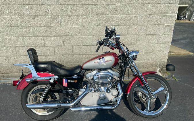 2004 Harley-Davidson Sportster® XL 1200 Custom