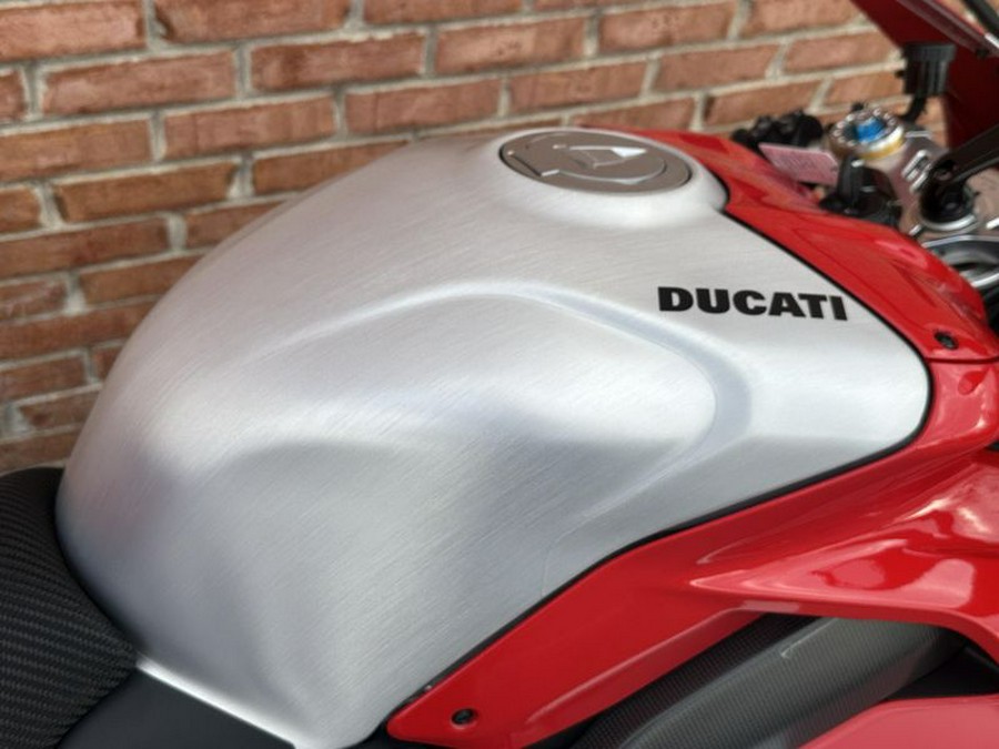 Used 2024 Ducati Panigale V4 R