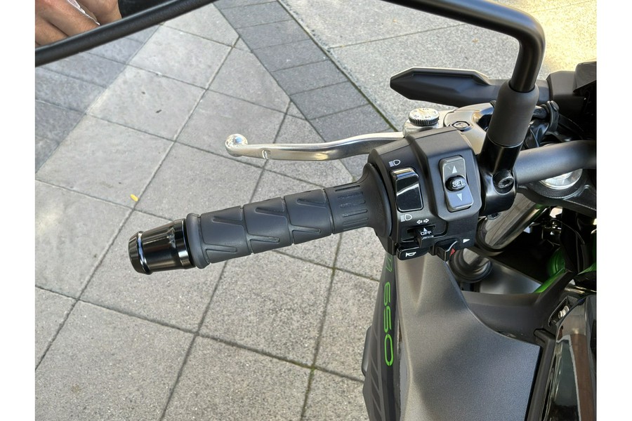 2023 Kawasaki Z650 ABS