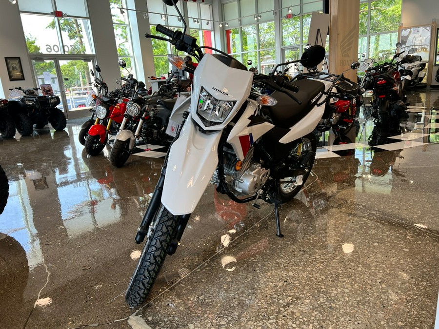 2025 Honda XR150L