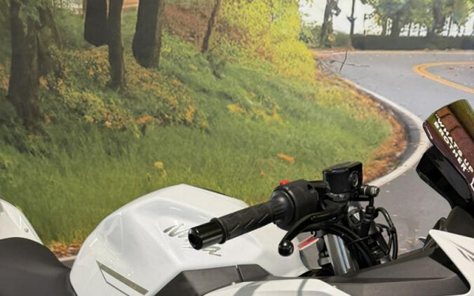 2023 Kawasaki Ninja 400