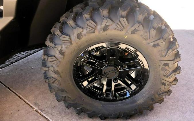 2026 Can-Am® Defender MAX Limited HD11