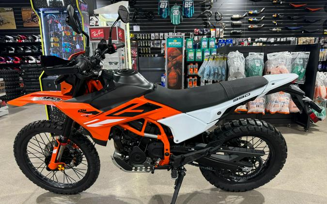 2026 KTM 390 Enduro R