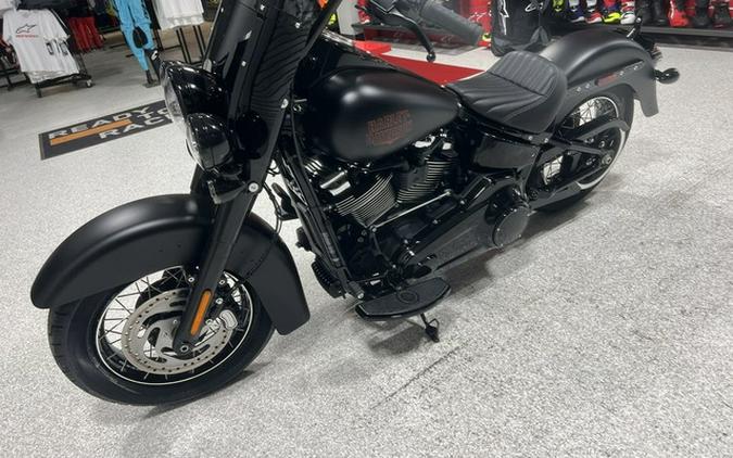 2026 Harley-Davidson Softail FLHD - Deadwood