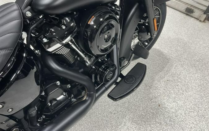 2026 Harley-Davidson Softail FLHD - Deadwood