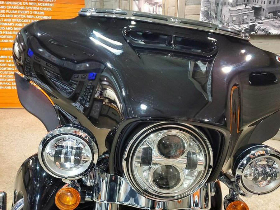 2016 Harley-Davidson® FLHTK - Ultra Limited