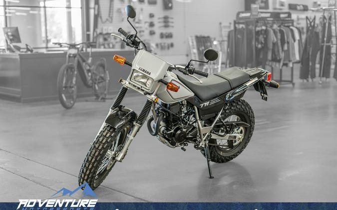 2027 TW200V1 - Yamaha