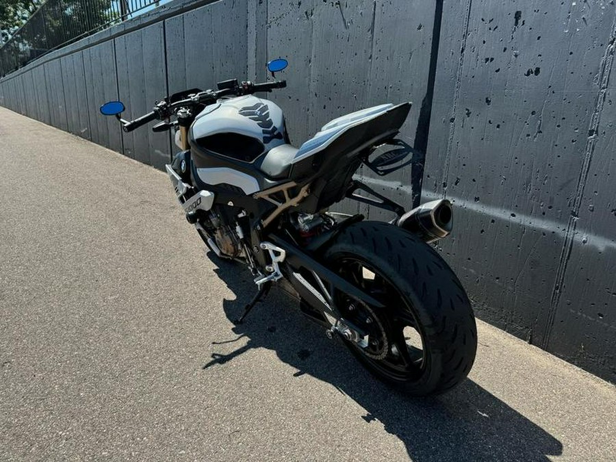 2022 BMW S 1000 R Hockenheim Silver Metallic