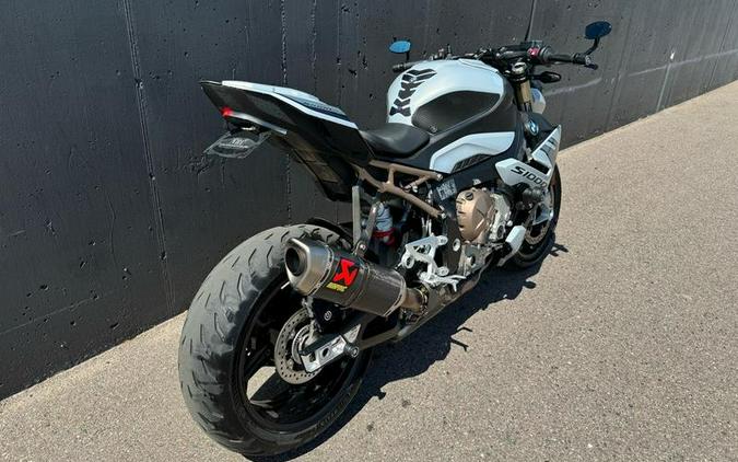 2022 BMW S 1000 R Hockenheim Silver Metallic