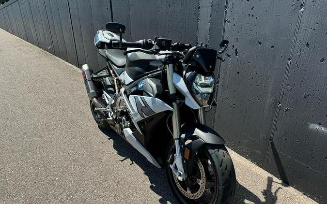 2022 BMW S 1000 R Hockenheim Silver Metallic