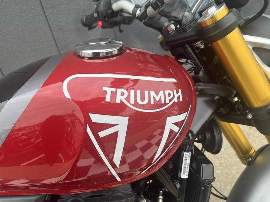 2025 Triumph Speed 400 Carnival Red / Storm Grey