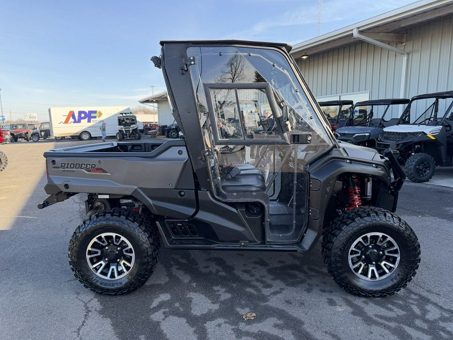 2018 Honda® Pioneer 1000 Limited Edition