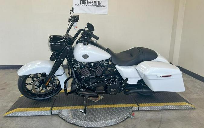 2024 Harley-Davidson® FLHRXS - Road King® Special