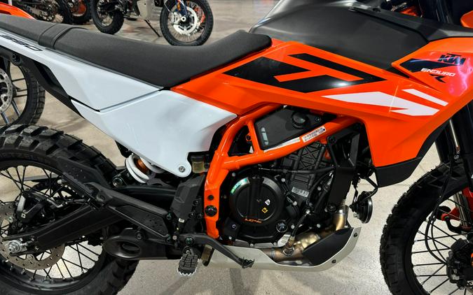 2026 KTM 390 Enduro R