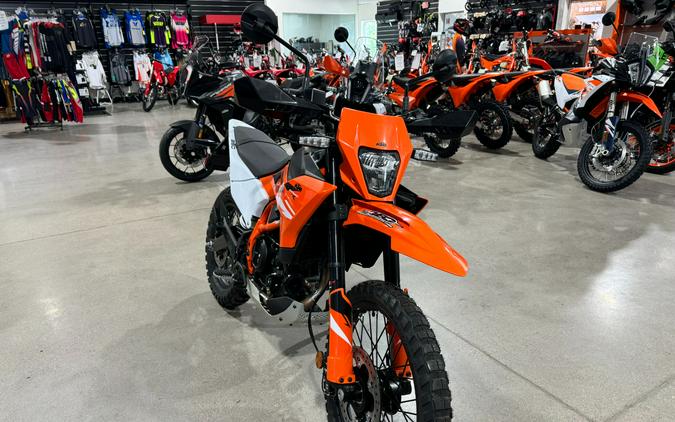 2026 KTM 390 Enduro R