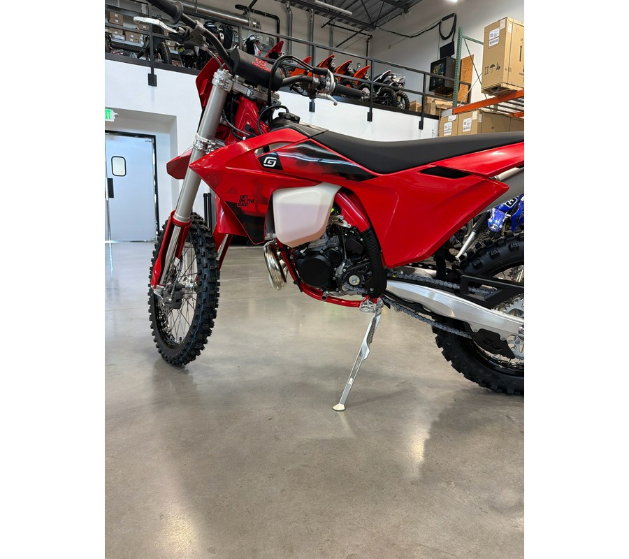 2027 GASGAS EC 300