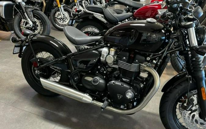 2024 Triumph Bonneville Bobber Stealth Edition