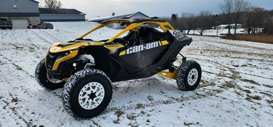 2024 Can-Am Maverick R X RS with Smart-Shox