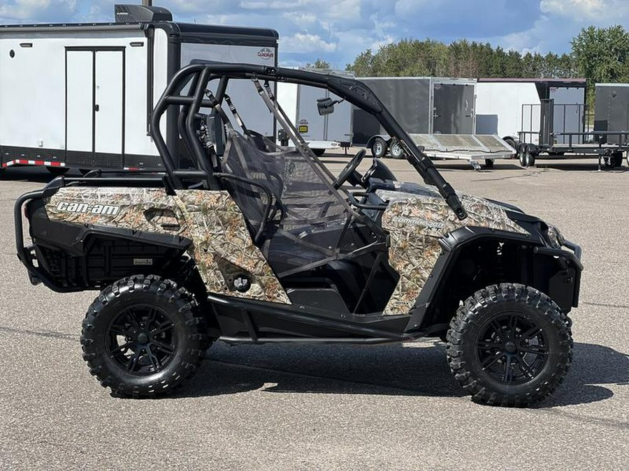 2014 Can-Am® Commander™ XT™ 1000 Camo