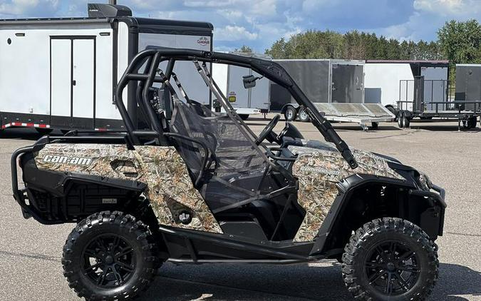 2014 Can-Am® Commander™ XT™ 1000 Camo