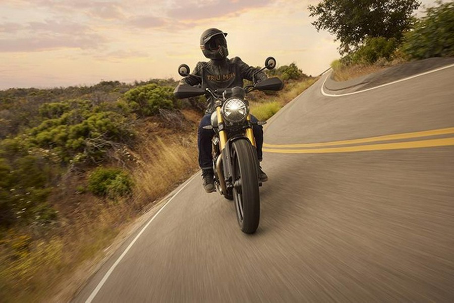 2025 Triumph Scrambler 400 X