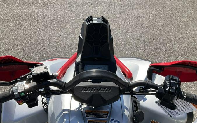 2026 Can-Am Renegade X Mr 1000 R Hyper Silver & Legion Red