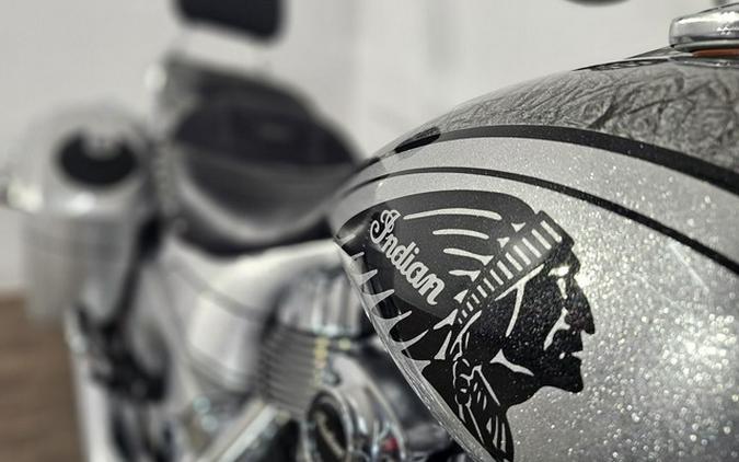 2018 Indian Chieftain Elite Black Hills Silver w/ Marble Accents