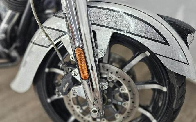 2018 Indian Chieftain Elite Black Hills Silver w/ Marble Accents