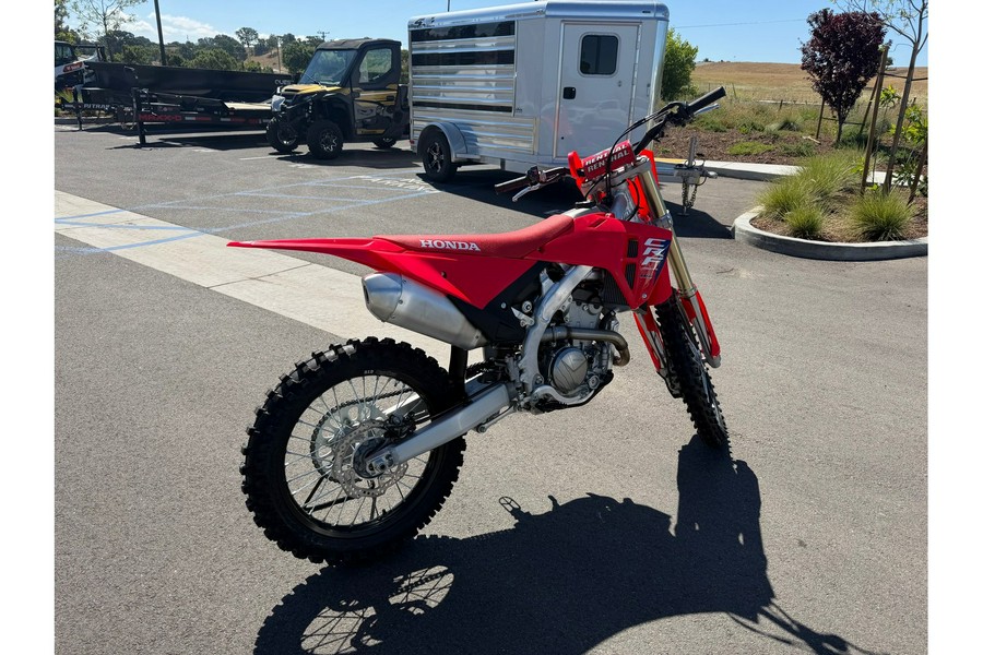 2026 CRF® 250R - Honda