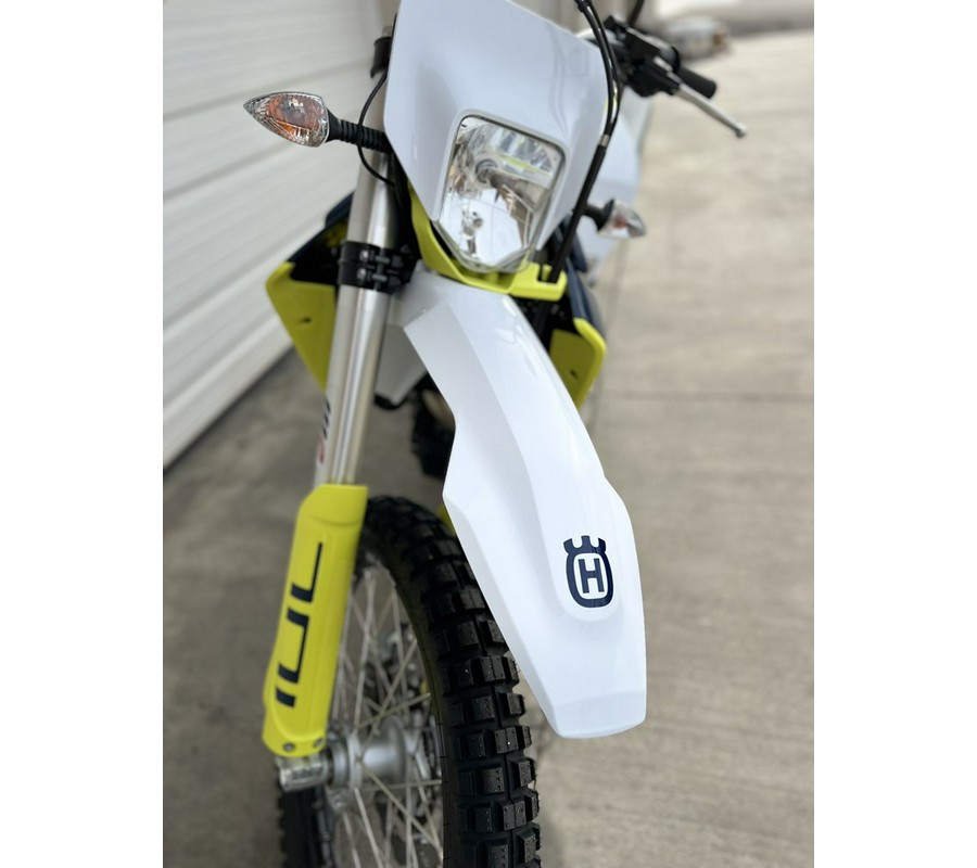 2023 Husqvarna Motorcycles 701 Enduro