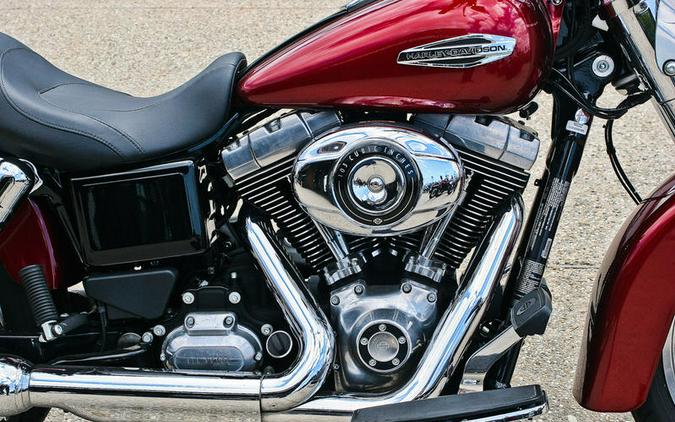 2016 Harley-Davidson® FLD - Dyna® Switchback™