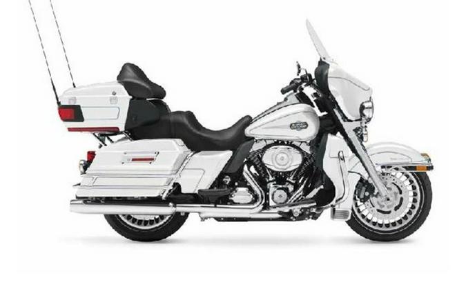 2012 Harley-Davidson FLHTCU - Electra Glide Ultra Classic