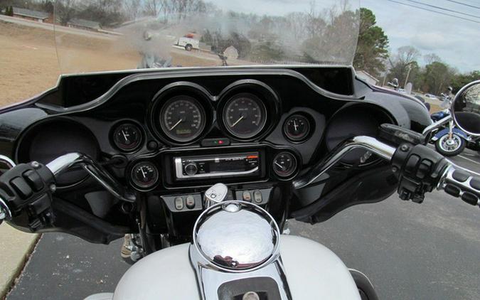 2012 Harley-Davidson FLHTCU - Electra Glide Ultra Classic