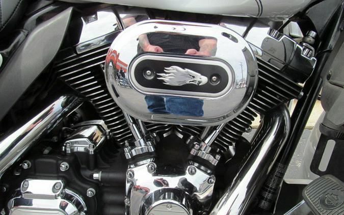 2012 Harley-Davidson FLHTCU - Electra Glide Ultra Classic