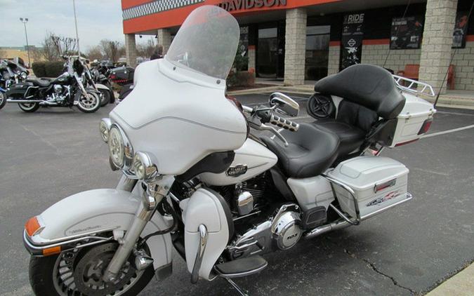 2012 Harley-Davidson FLHTCU - Electra Glide Ultra Classic