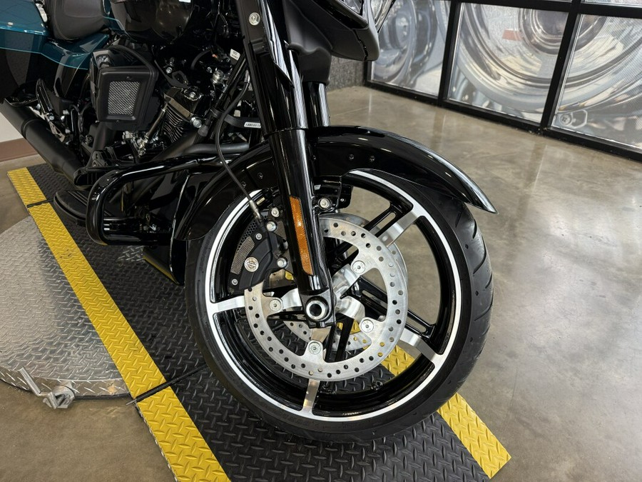 2026 Harley-Davidson® Street Glide® FLHX