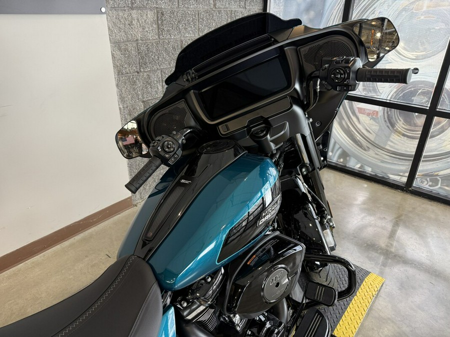 2026 Harley-Davidson® Street Glide® FLHX