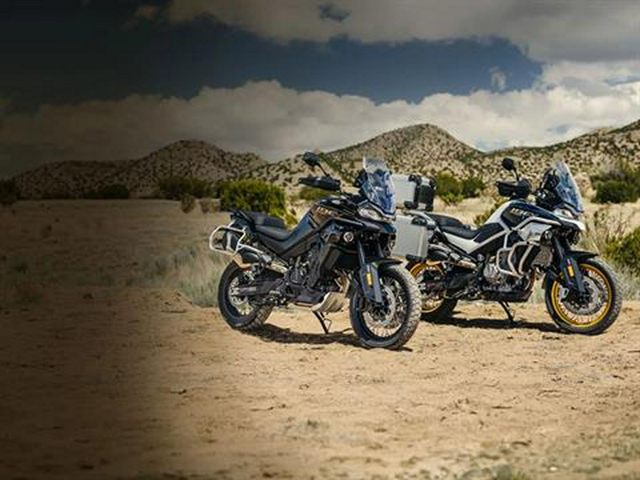 2025 CFMOTO Ibex 800 E