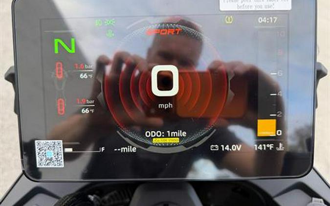 2025 CFMOTO Ibex 800 E