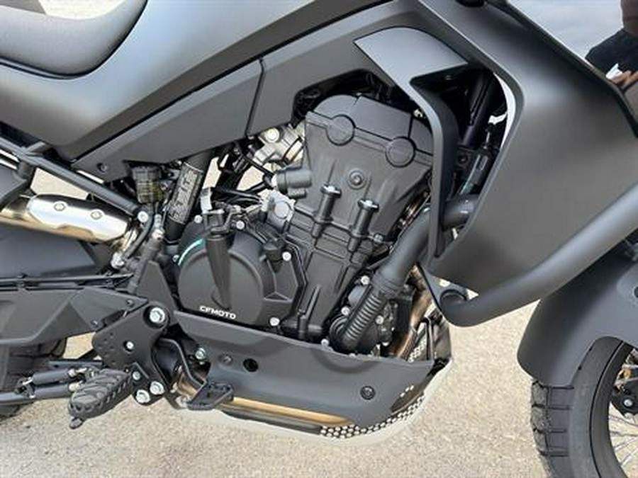 2025 CFMOTO Ibex 800 E